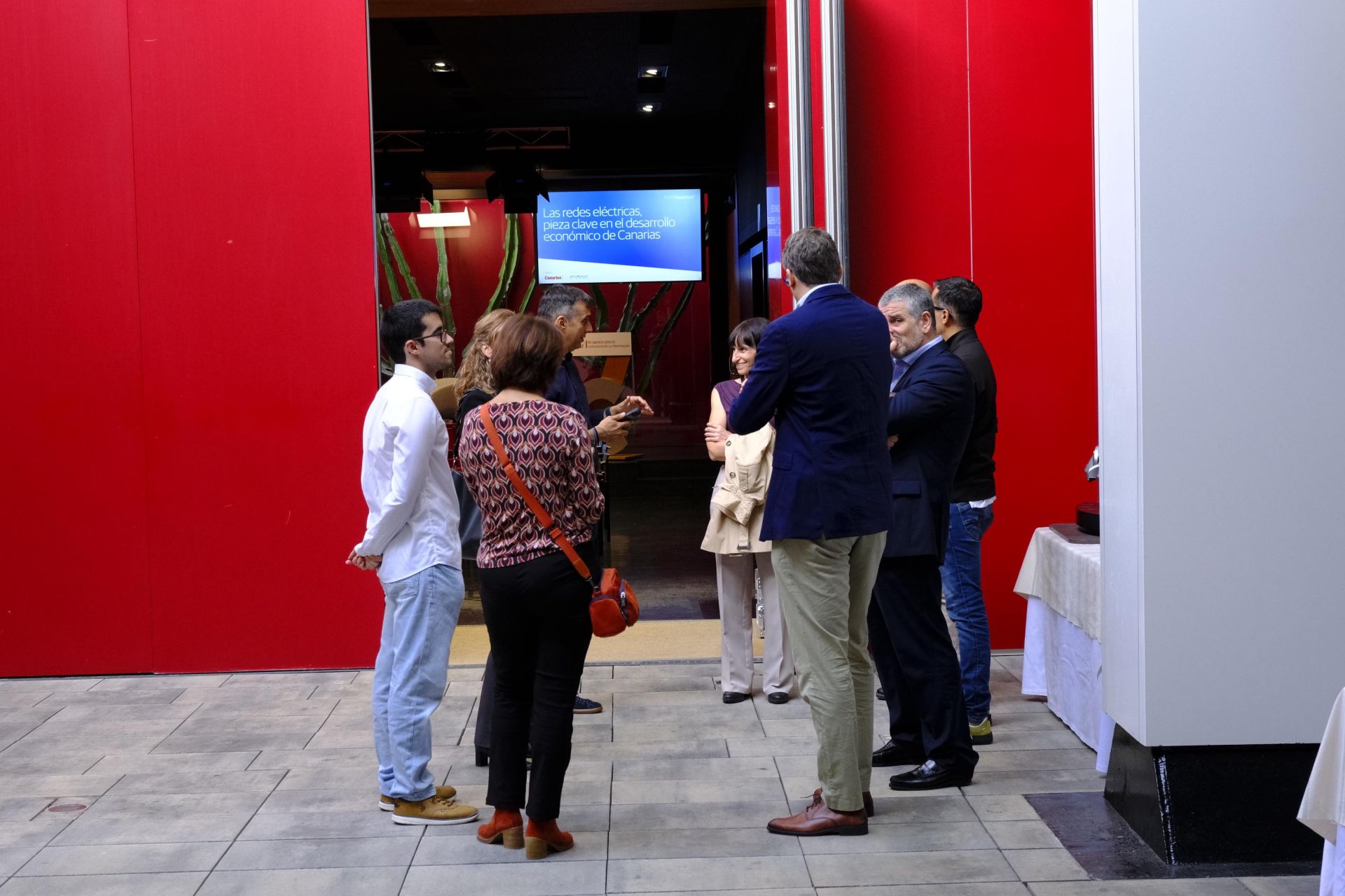 ForoCANARIAS7: &#039;Las redes eléctricas, pieza clave en el desarrollo económico de Canarias&#039;, en imágenes