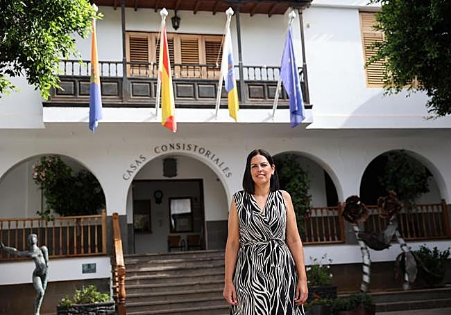 Davinia Falcón es la alcaldesa de San Mateo.