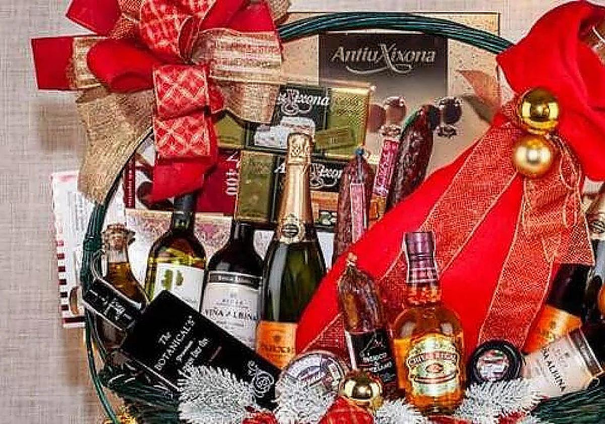 Cesta navideña, en imagen de archivo.