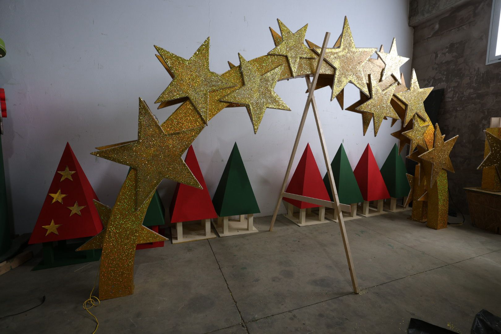 Los preparativos de Gáldar para iluminar la Navidad, en imágenes