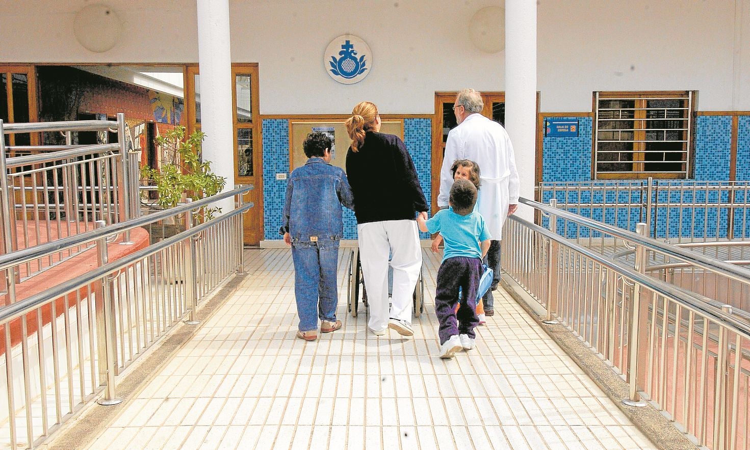 La inclusión se demuestra incluyendo