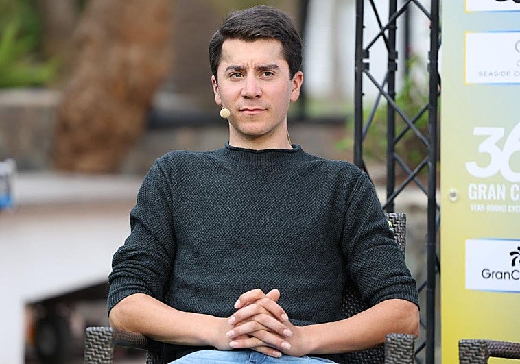 El ciclista belga Cian Uijtdebroeks, en Maspalomas.