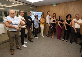 Los representantes de los colegios profesionales de sanitarios se vacunaron contra la gripe.