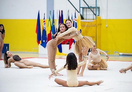 Imagen de uno de los espectáculos de la jornada inaugural.