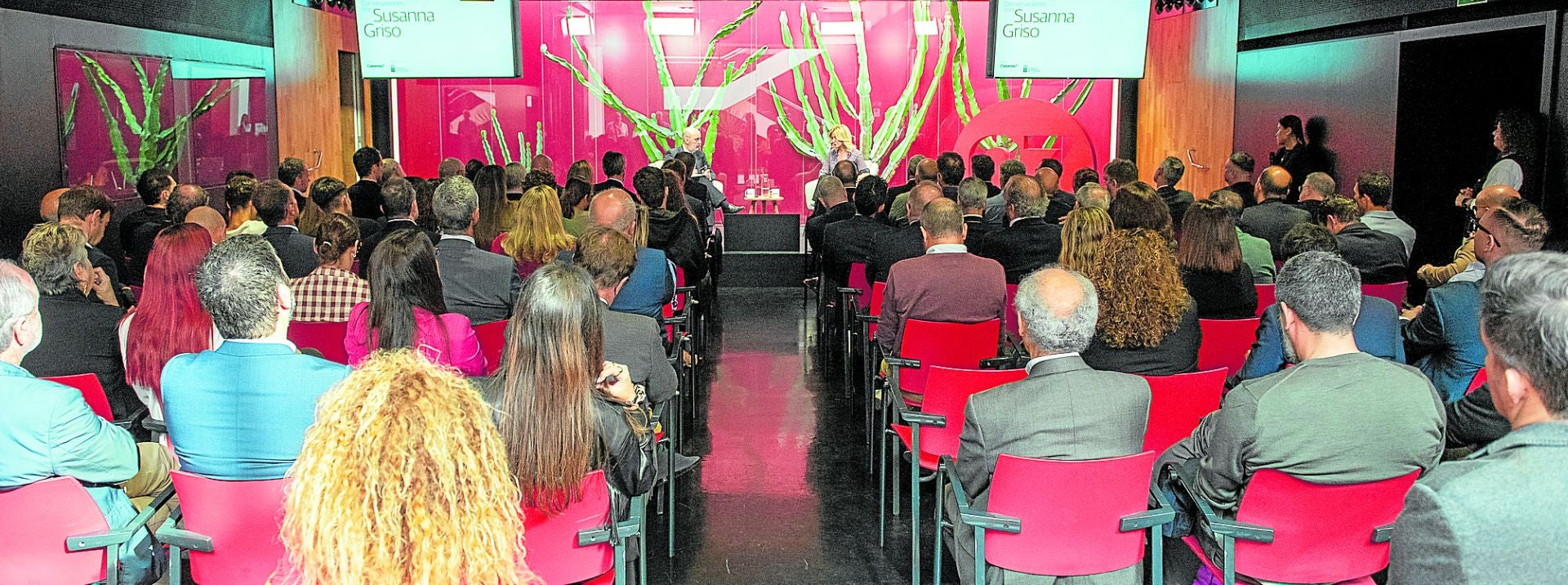 La visita de la periodista Susanna Griso a CANARIAS7, en imágenes