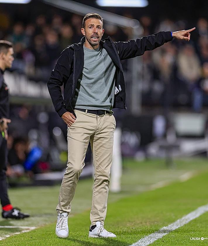 Imagen secundaria 2 - Mucho Suero del Castellón para prolongar el maleficio amarillo