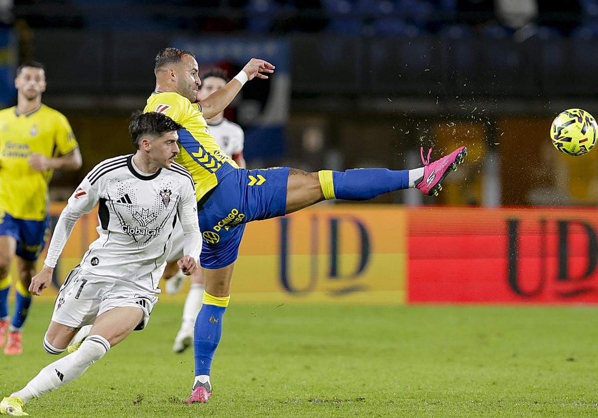 Imagen principal - ¿Cuándo marcará Jesé un gol?