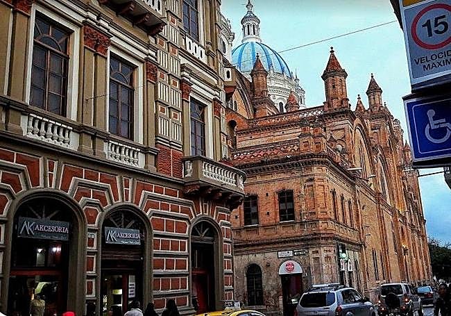 Palacio episcopal de Cuenca, Ecuador