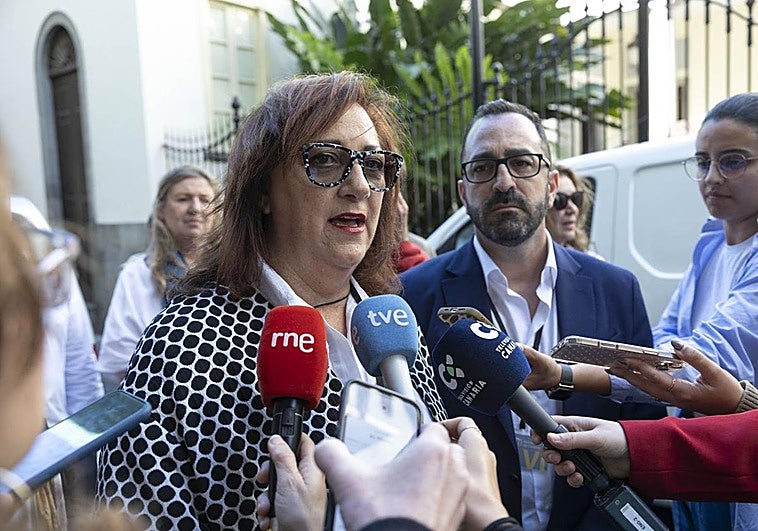 Ascav condena los ataques a la consejera de Turismo pero insiste en modificar la ley