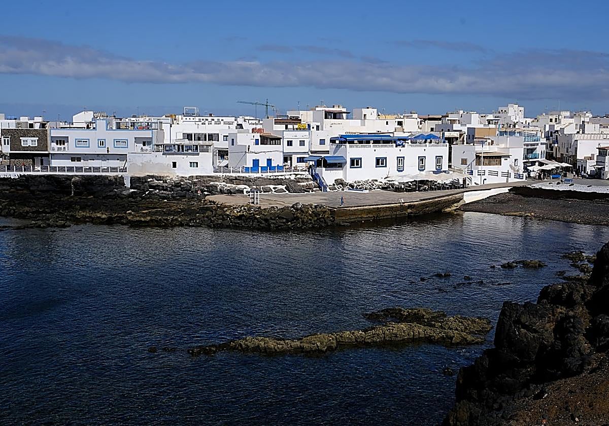 Entorno del muellito de El Cotillo, en el municipio de La Oliva.