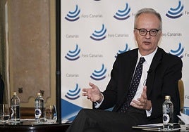El presidente del Grupo Barceló, Simón Pedro Barceló, este viernes en su intervención en el Foro Canarias, en la capital grancanaria.