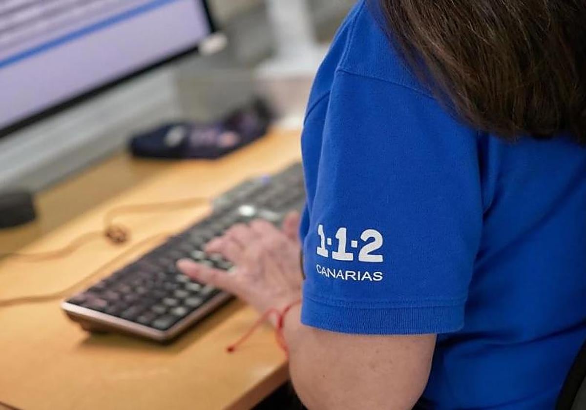 Imagen de archivo de un operario del 112.