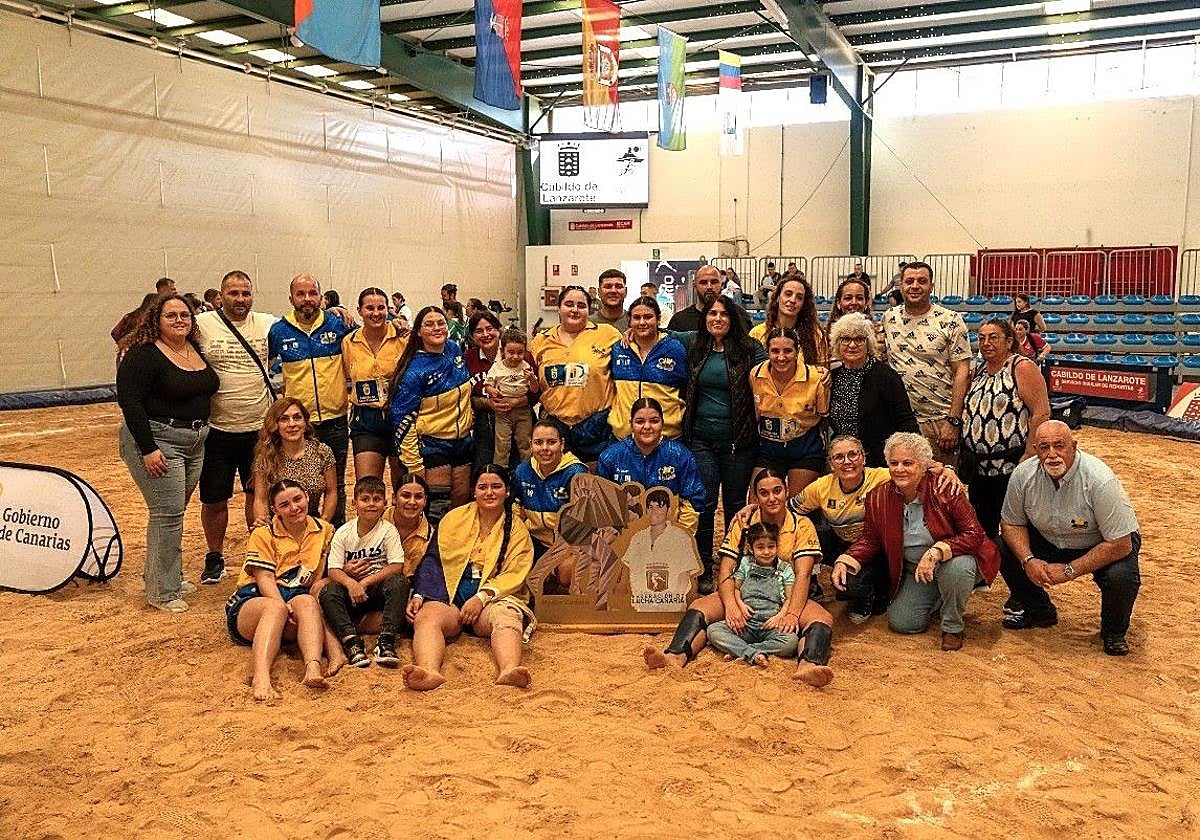 La selección femenina de Gran Canaria, campeona el año pasado del regional cadete.