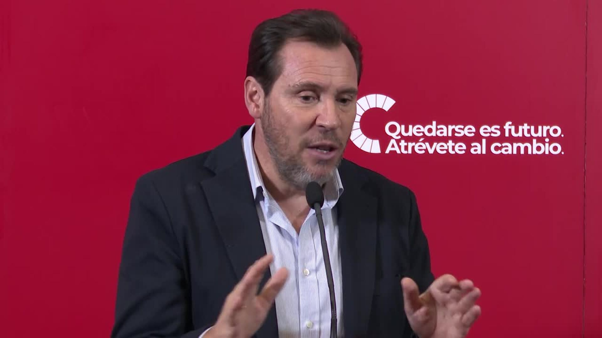 Puente cree que a la izquierda del PSOE "se está dando una guerra fraticida" y pide reflexión