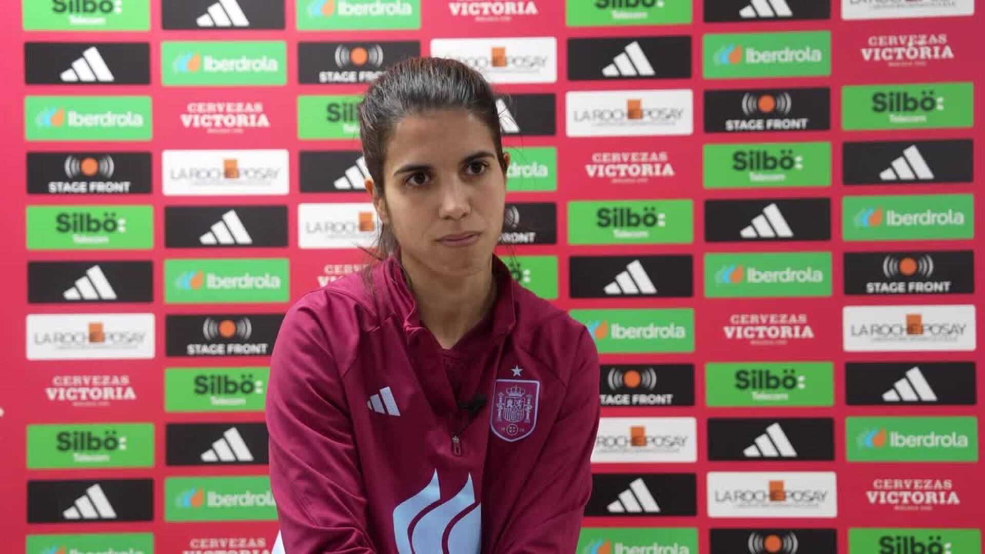 Alba Redondo: "Venir a la selección mola mucho, siempre vengo con la mejor de las sonrisas"