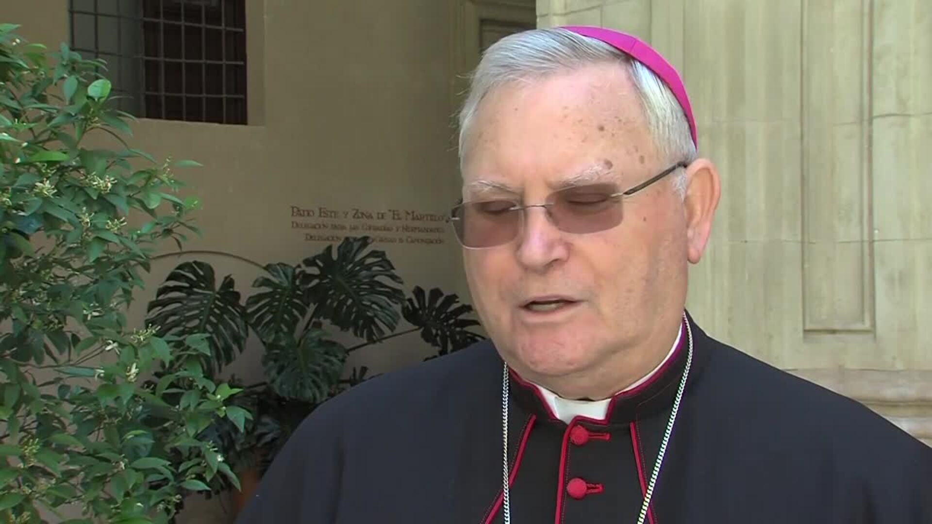 El obispo de Cartagena destaca la cercanía y humildad del Papa como rasgos de su pontificado