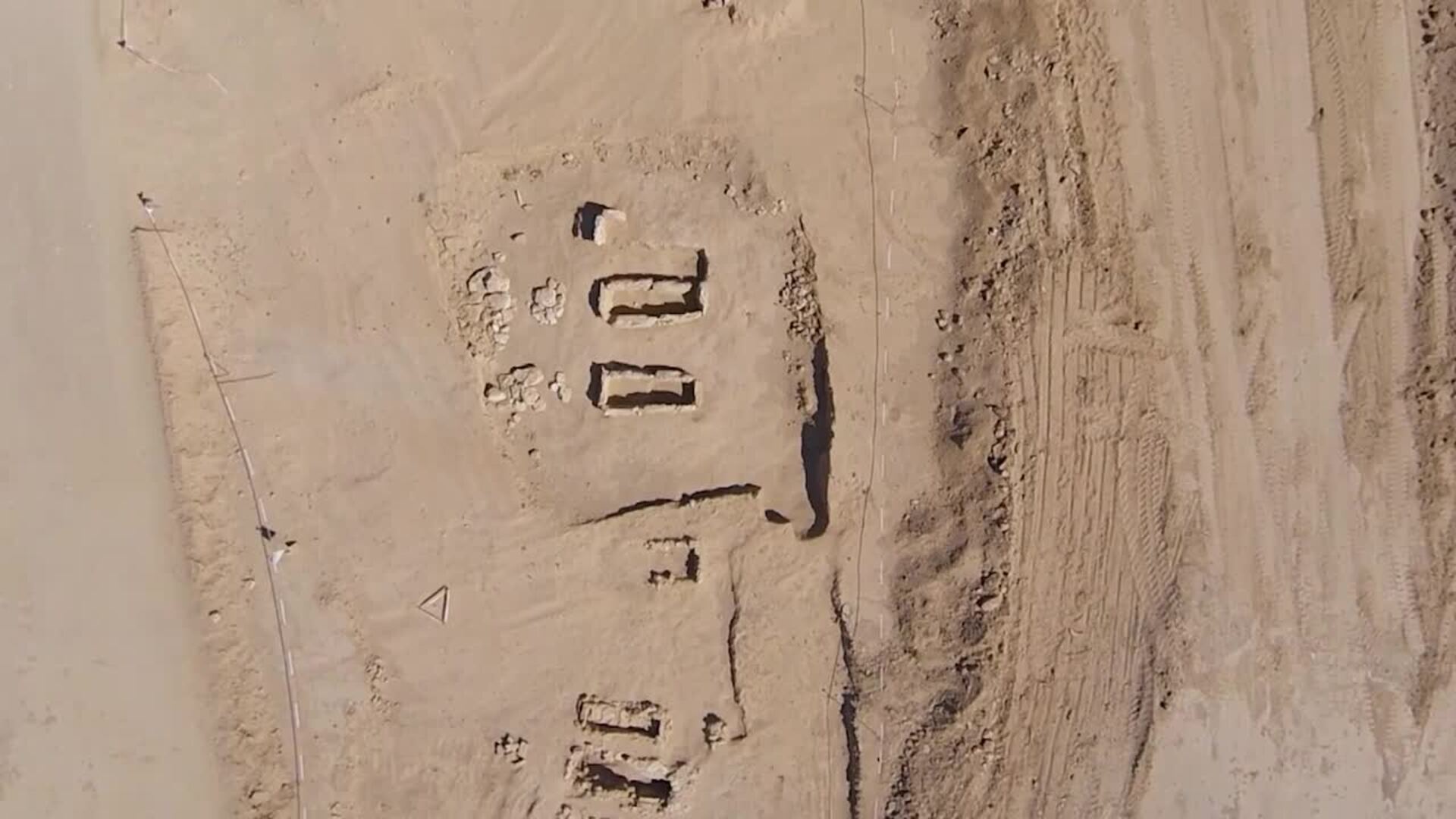 De huellas de dinosaurios a vestigios de civilizaciones, Red Eléctrica descubre 40 yacimientos