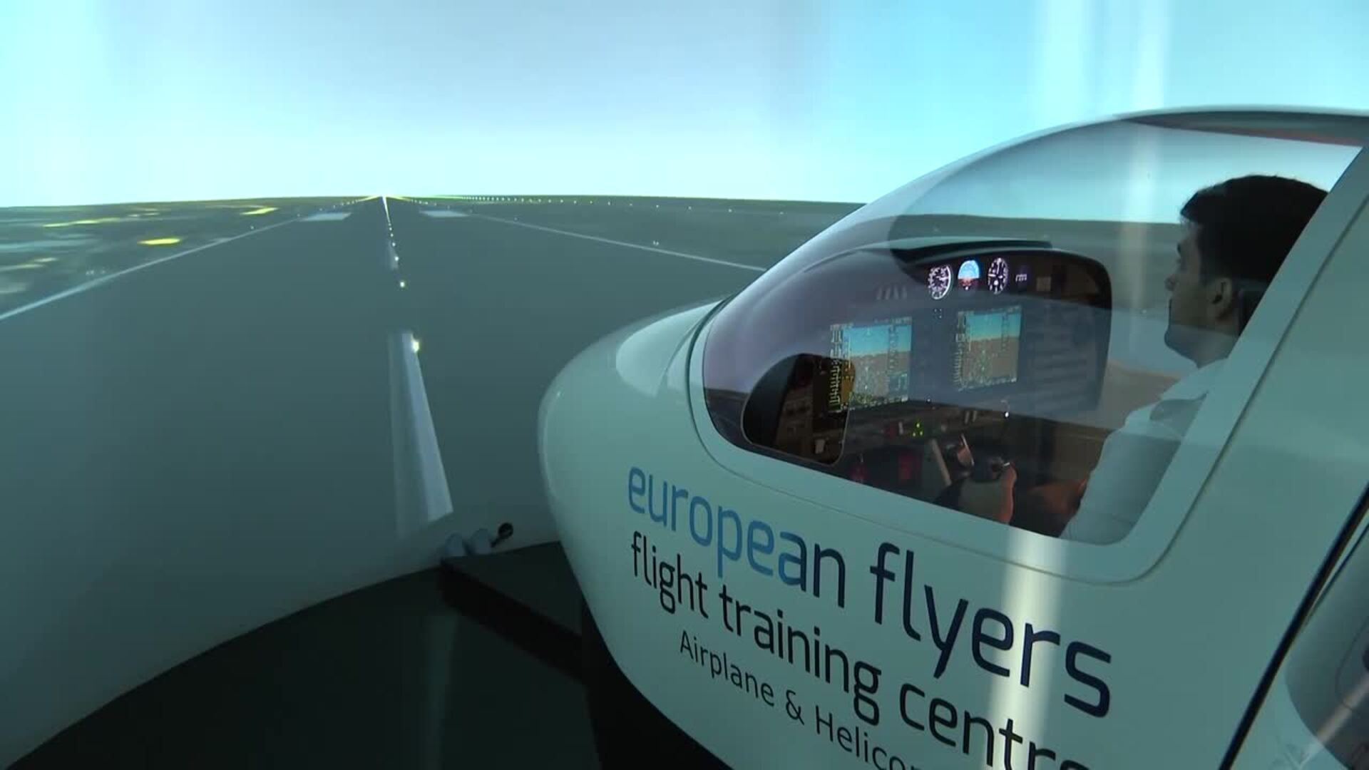 European Flyers augura "necesidad" de pilotos con 120.000 profesionales en Europa hasta 2040