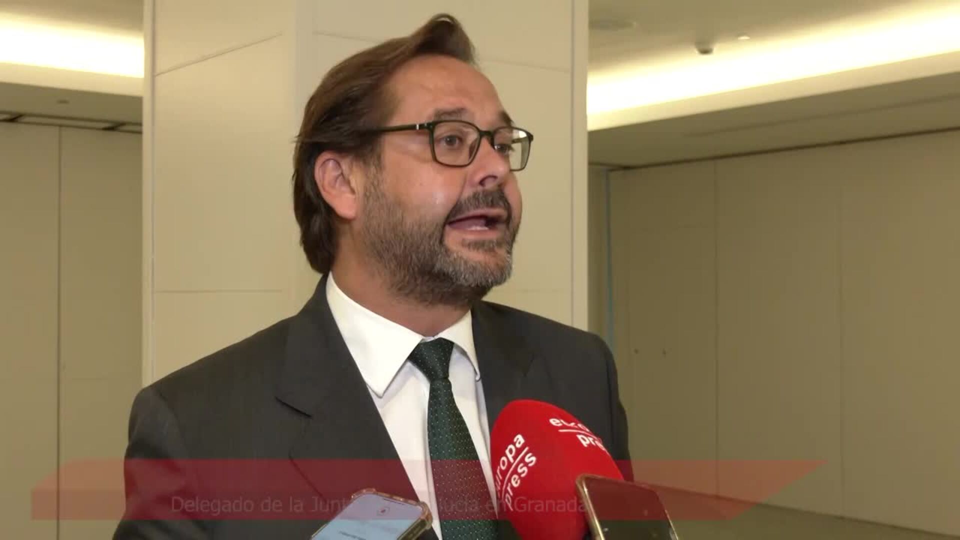 Resaltan el potencial de energías limpias en el desarrollo de Granada desde la planificación