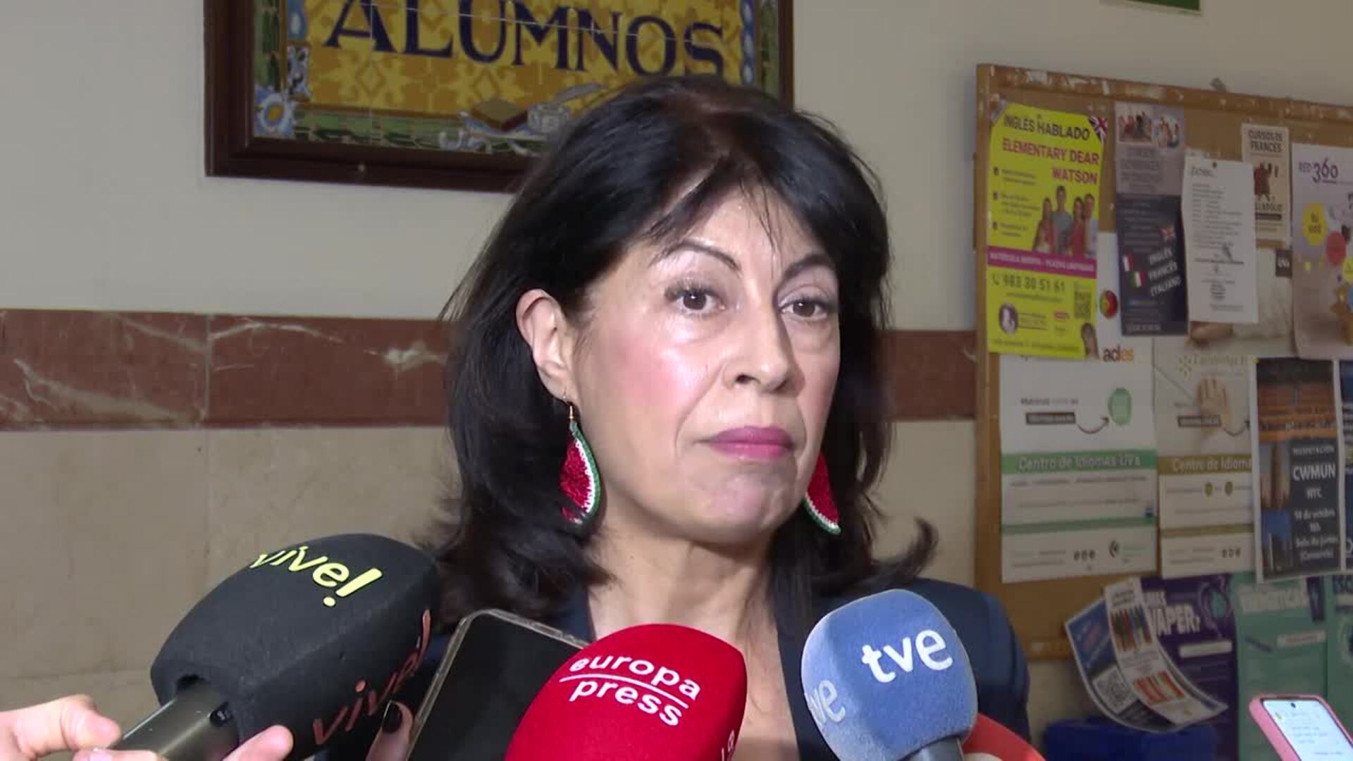 Redondo carga contra Ayuso por querer que las mujeres "vuelvan a abortar a Londres"