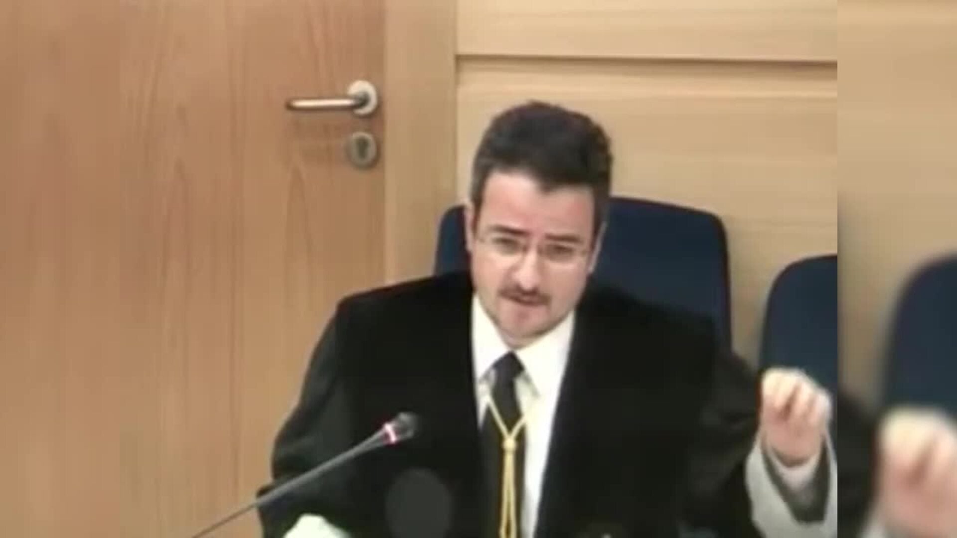 Ábalos escoge a Carlos Bautista, exfiscal de la AN, como su nuevo abogado