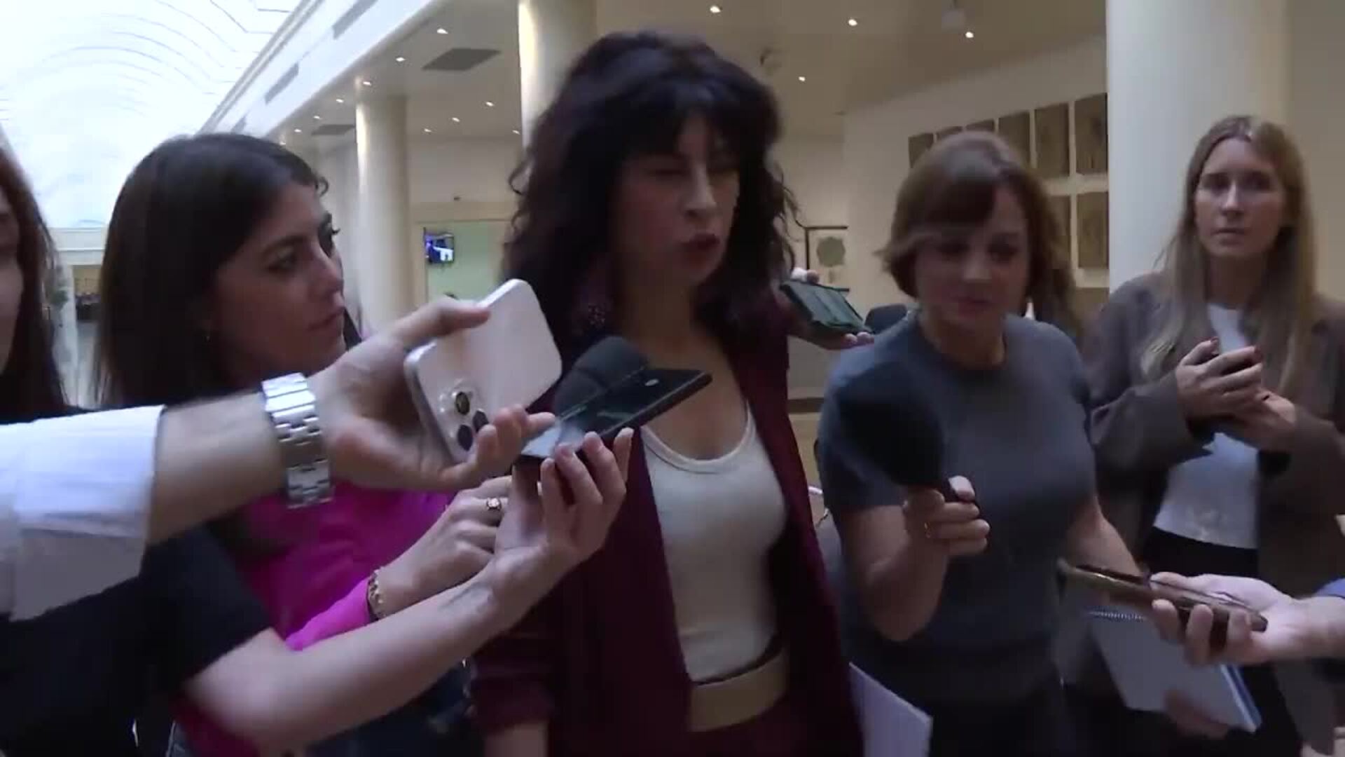 Ana Redondo: "Somos un Gobierno que va a terminar la legislatura"