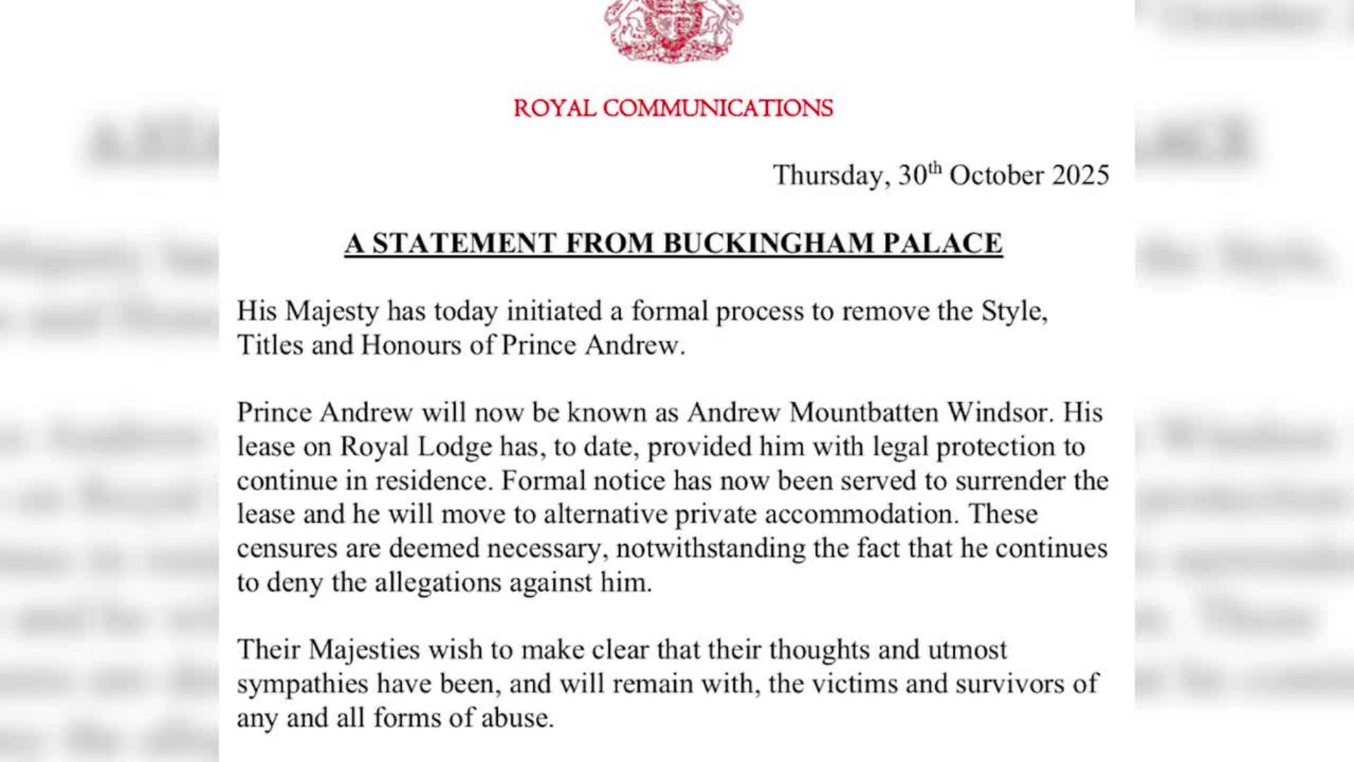 El príncipe Andrés, despojado de sus títulos y expulsado de Windsor