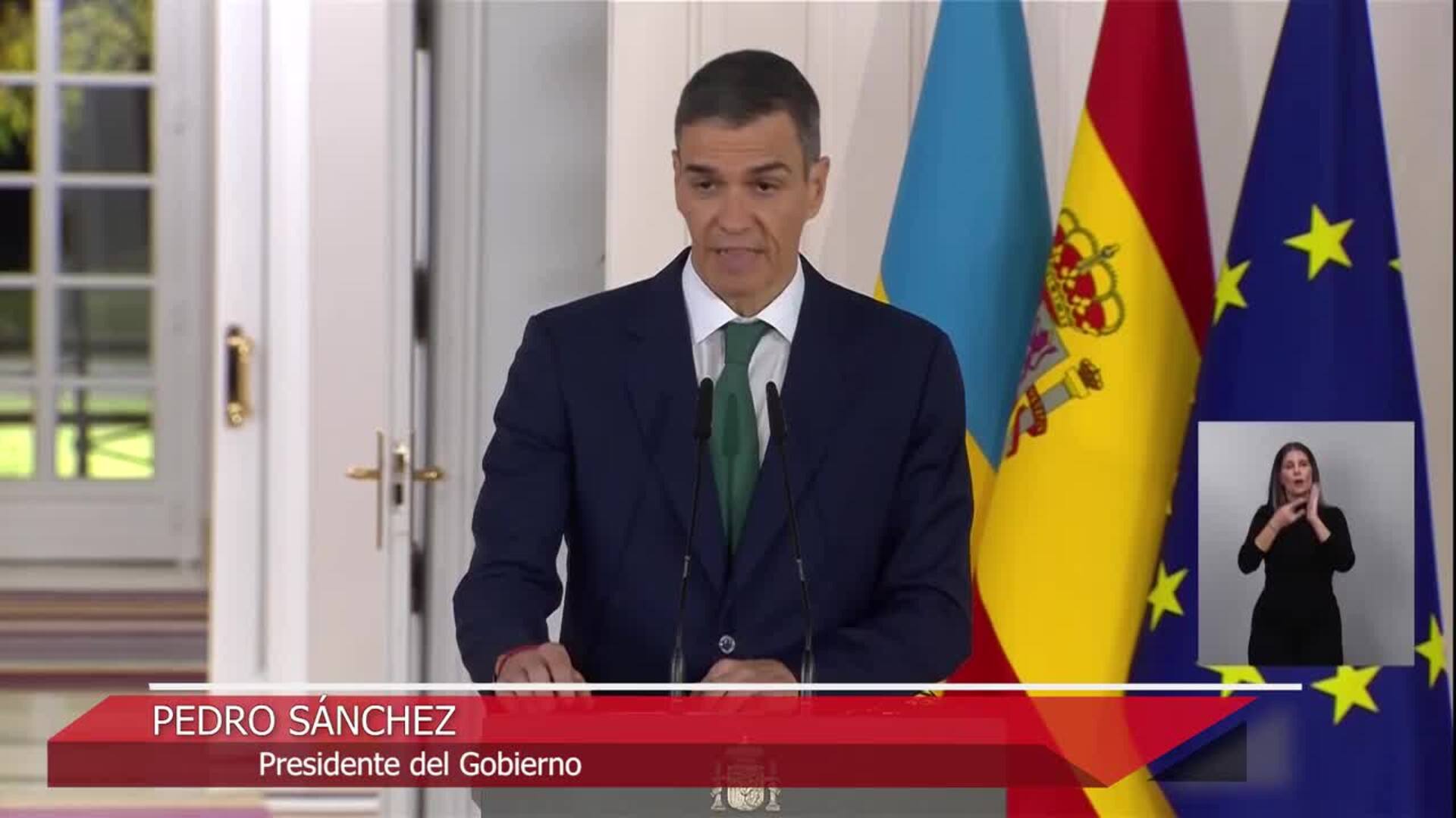 Sánchez anuncia 200 millones para reconstruir Ucrania y la movilización de 615 en apoyo militar