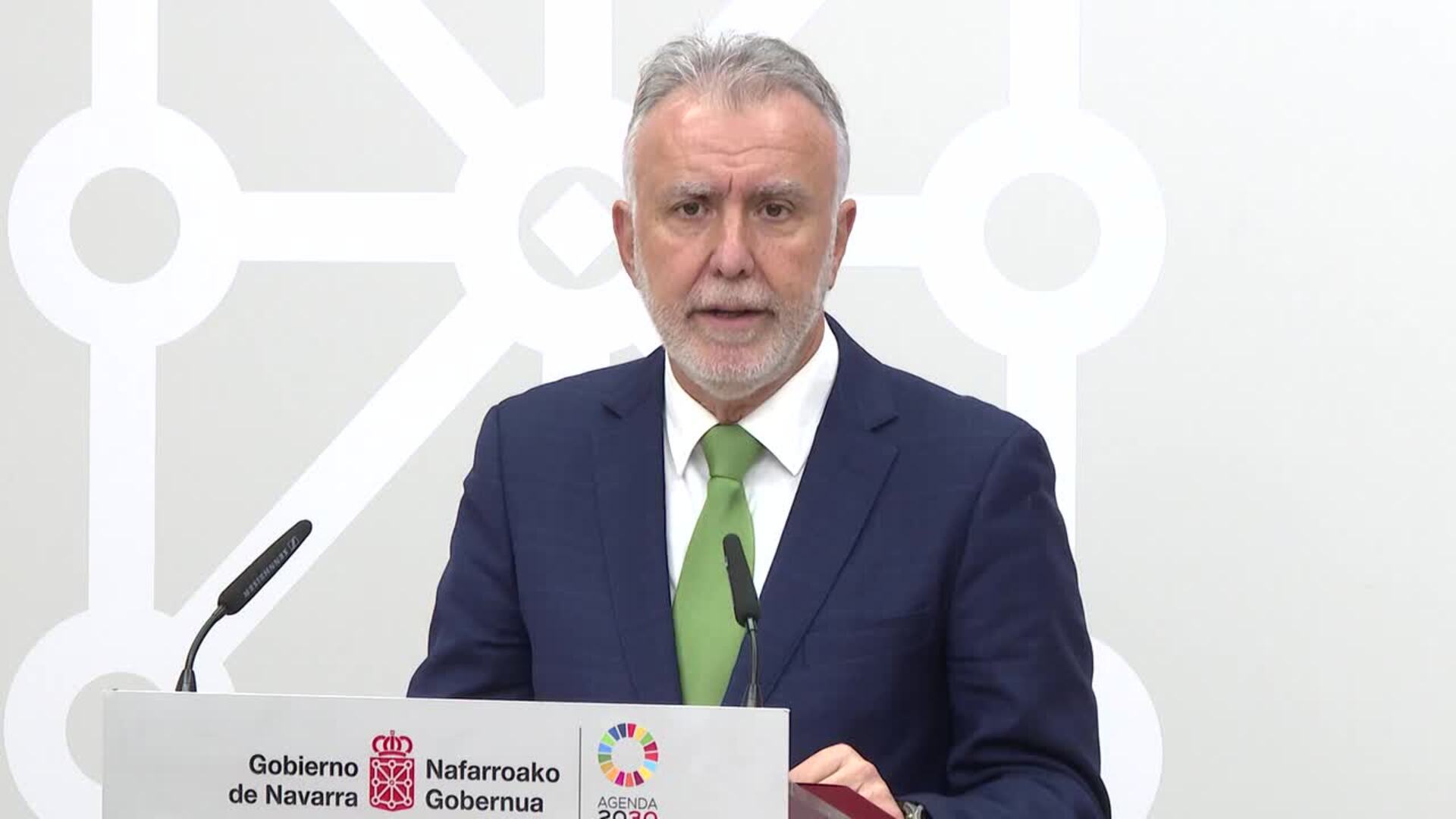 El ministro Torres dice que la "absoluta voluntad" del Gobierno es agotar la legislatura