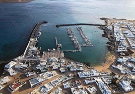 Puertos Canarios consigue a la tercera el arreglo del muelle de La Graciosa