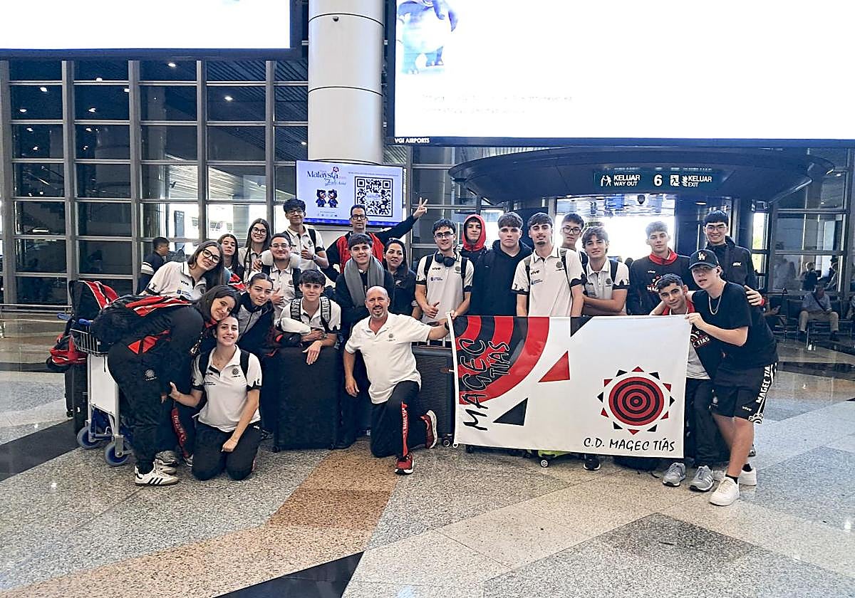 Viaje a Malasia de 23 integrantes del Magec Tías | Canarias7