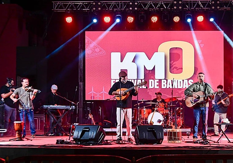 El I Festival KM0 arranca en Vecindario con contrastes musicales y mucho acento local