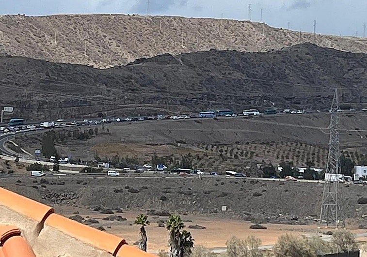 Colapso en las entradas por la GC-1 a Arguineguín y Puerto Rico