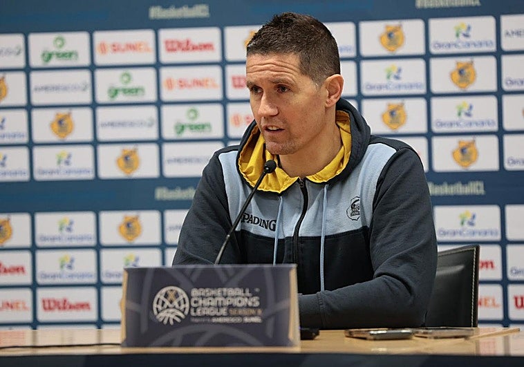 Lakovic apunta al derbi europeo: «Tenemos que saber manejar los momentos del partido»