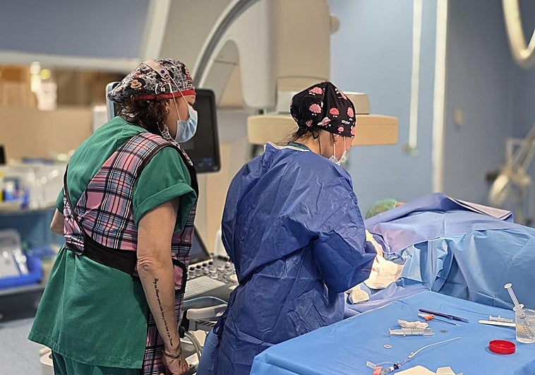El hospital Doctor Negrín lidera en España el uso de un innovador acceso venoso para pacientes con cáncer