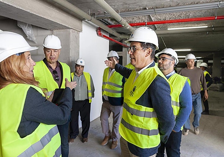 Canarias es la región más exigente y la única del país que pide 12 años para una casa pública