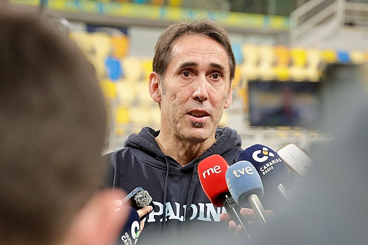 Willy Villar cierra filas en torno a Lakovic: «Por resultados, es el mejor técnico de la historia del club»