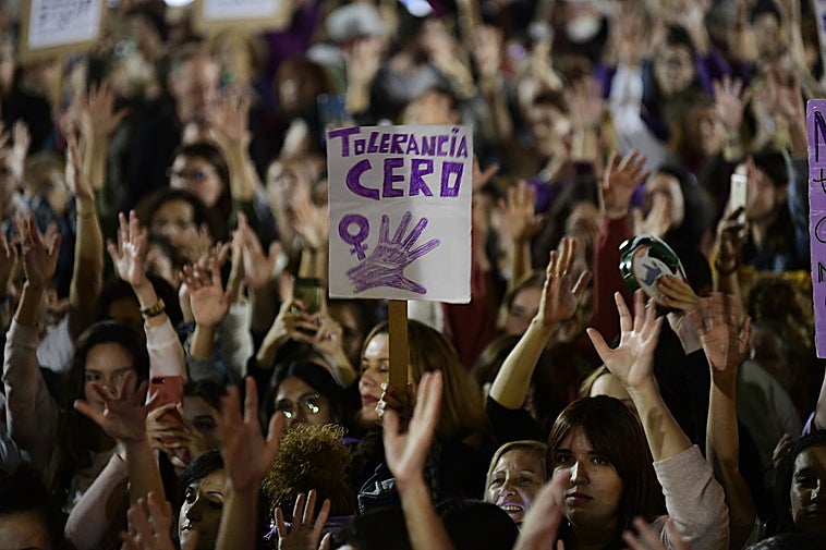 Solo 305 de las 11.451 denuncias por violencia machista en Canarias vienen del entorno de las víctimas