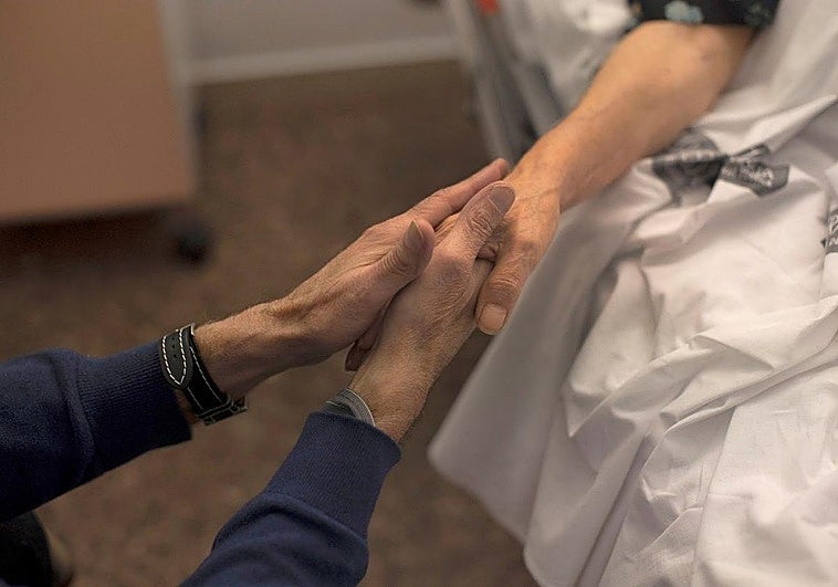 ¿Eutanasia o suicidio asistido?