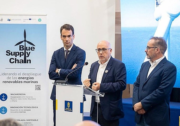 Cabildo, empresarios y sindicatos exigen la eólica marina en Gran Canaria ya
