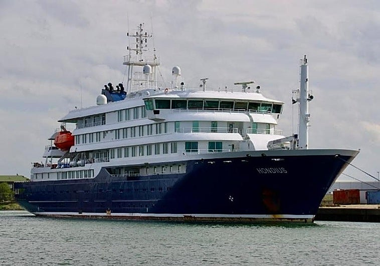 Tres muertos por un brote de hantavirus en un crucero con destino Canarias