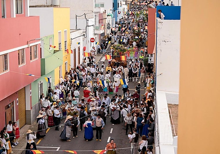San Isidro celebra su romería ofrenda entre tradición y devoción popular