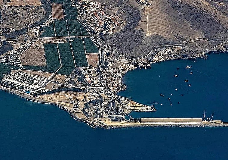 La Justicia paraliza de forma cautelar la salida de Ceisa del puerto de Santa Águeda