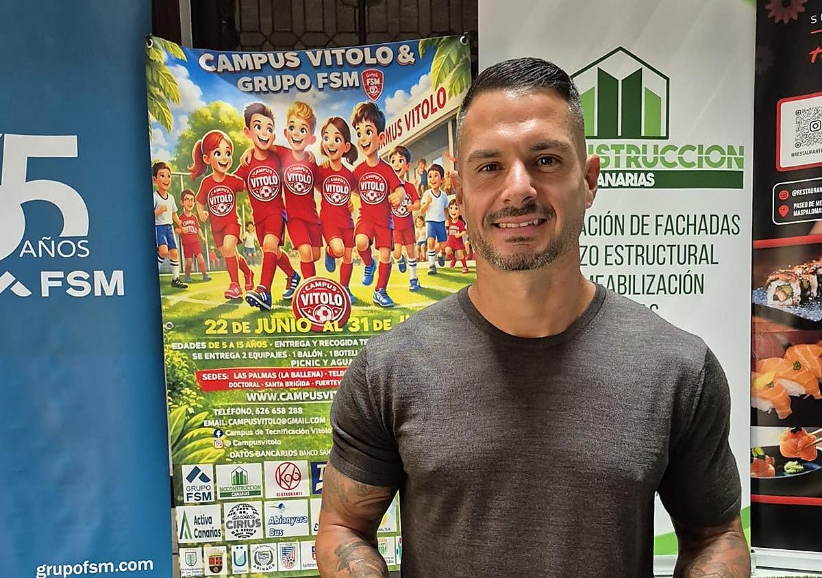 Vitolo: «Sería un palo para todos que la UD no lograra el ascenso, que es su objetivo para este año»
