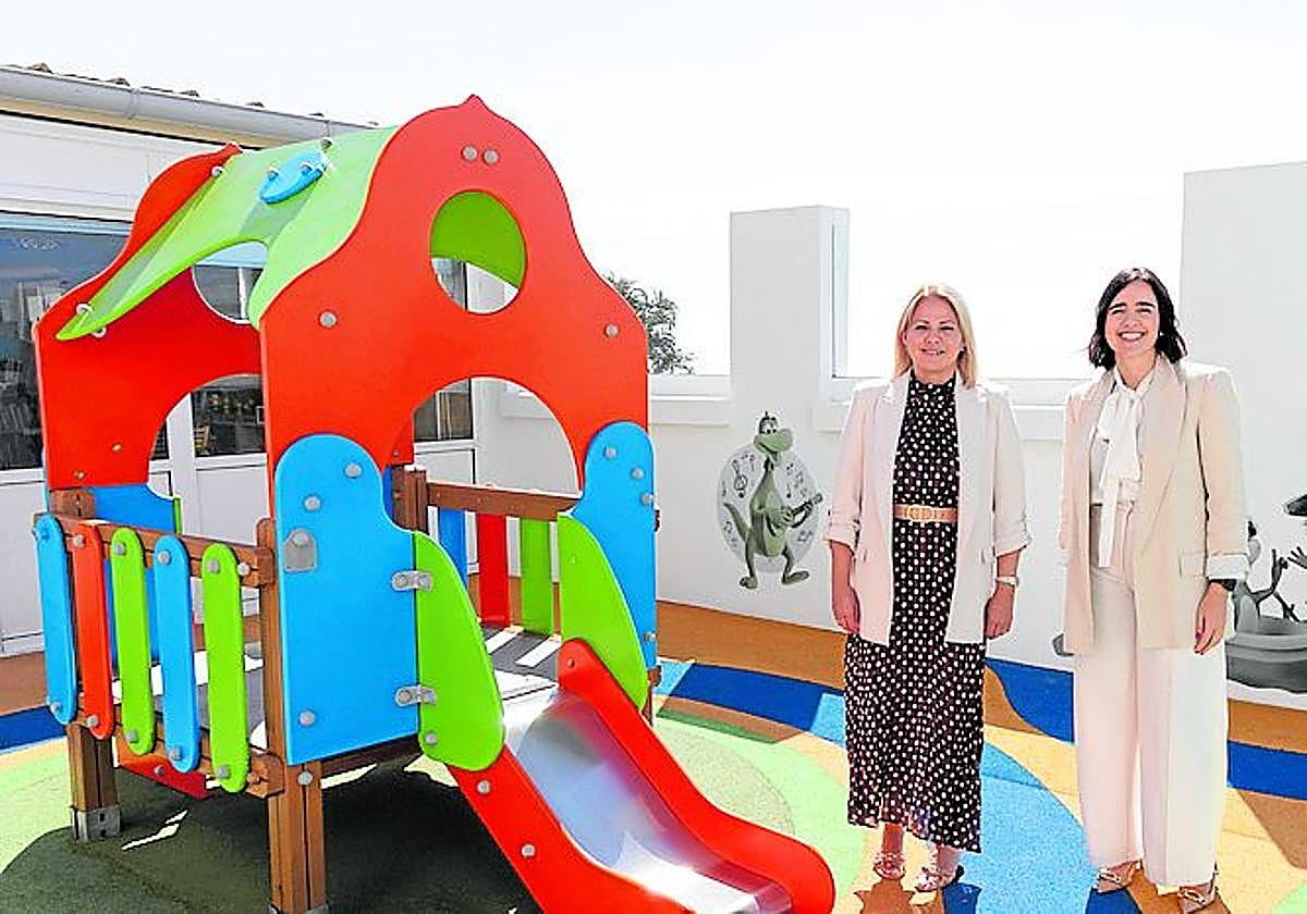 La Fundación DinoSol y Sanidad inauguran la nueva sala de descanso y juegos para menores en el HUC