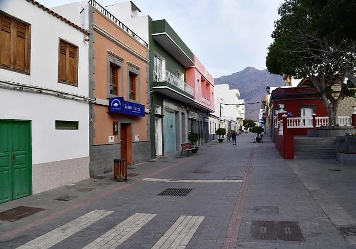 La vandalización de dos estaciones transformadoras deja sin luz a 1.500 usuarios de La Aldea de San Nicolás