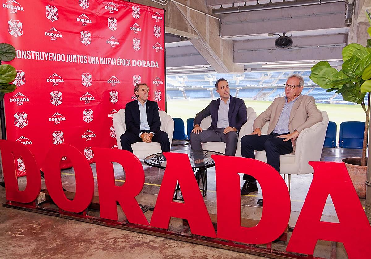 Dorada ofrece a los aficionados del CD Tenerife vivir el fútbol desde el palco