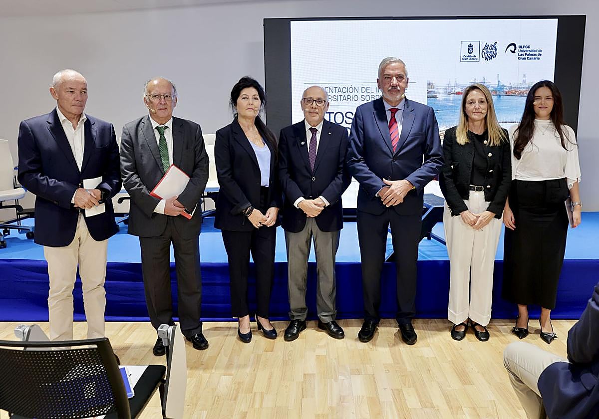La expansión de los puertos africanos, motivo de «inquietud» para el futuro portuario de Canarias