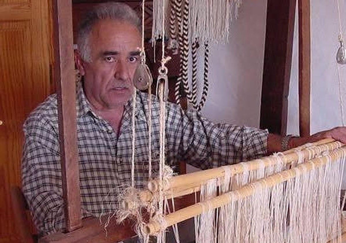 Imagen de Enmudece el telar del artesano Felipe Marrero