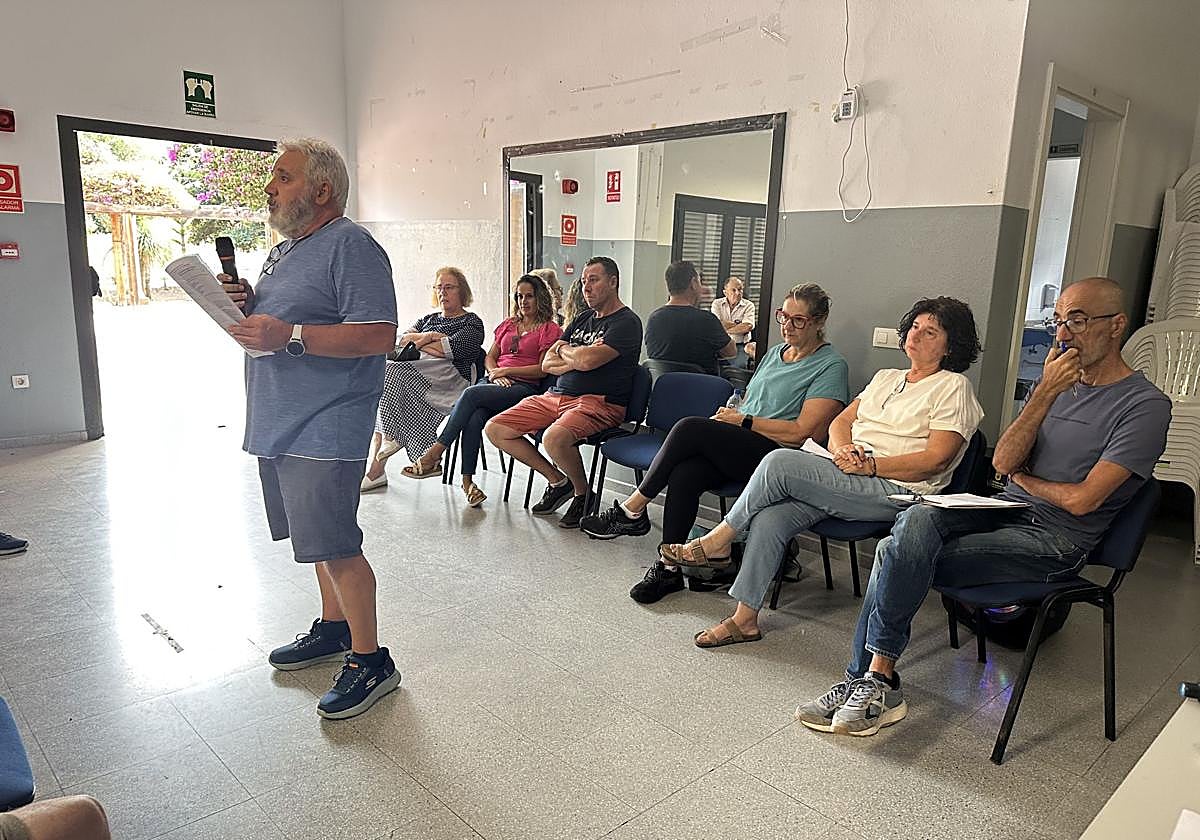 La primera asamblea de la plataforma ‘Salvar el Barranco de Los Cernícalos’ ratifica la exigencia de soluciones urgentes – Canarias7